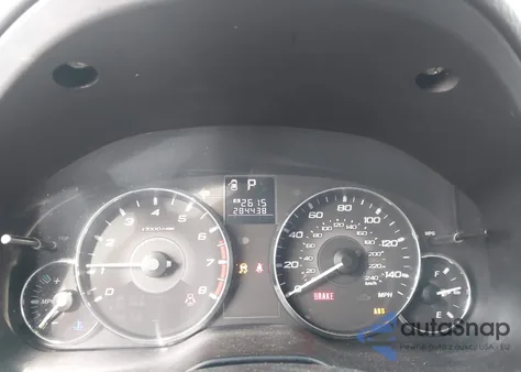 2011 Subaru Outback 2.5I Premium из США, поврежденный, VIN 4S4BRCCC4B3334230